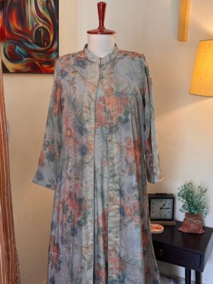 Elegant Floral Upper Inner Abaya – Party Wear | Soft Flowing Fabric